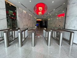 Tung Centre (D1), Office #525695891